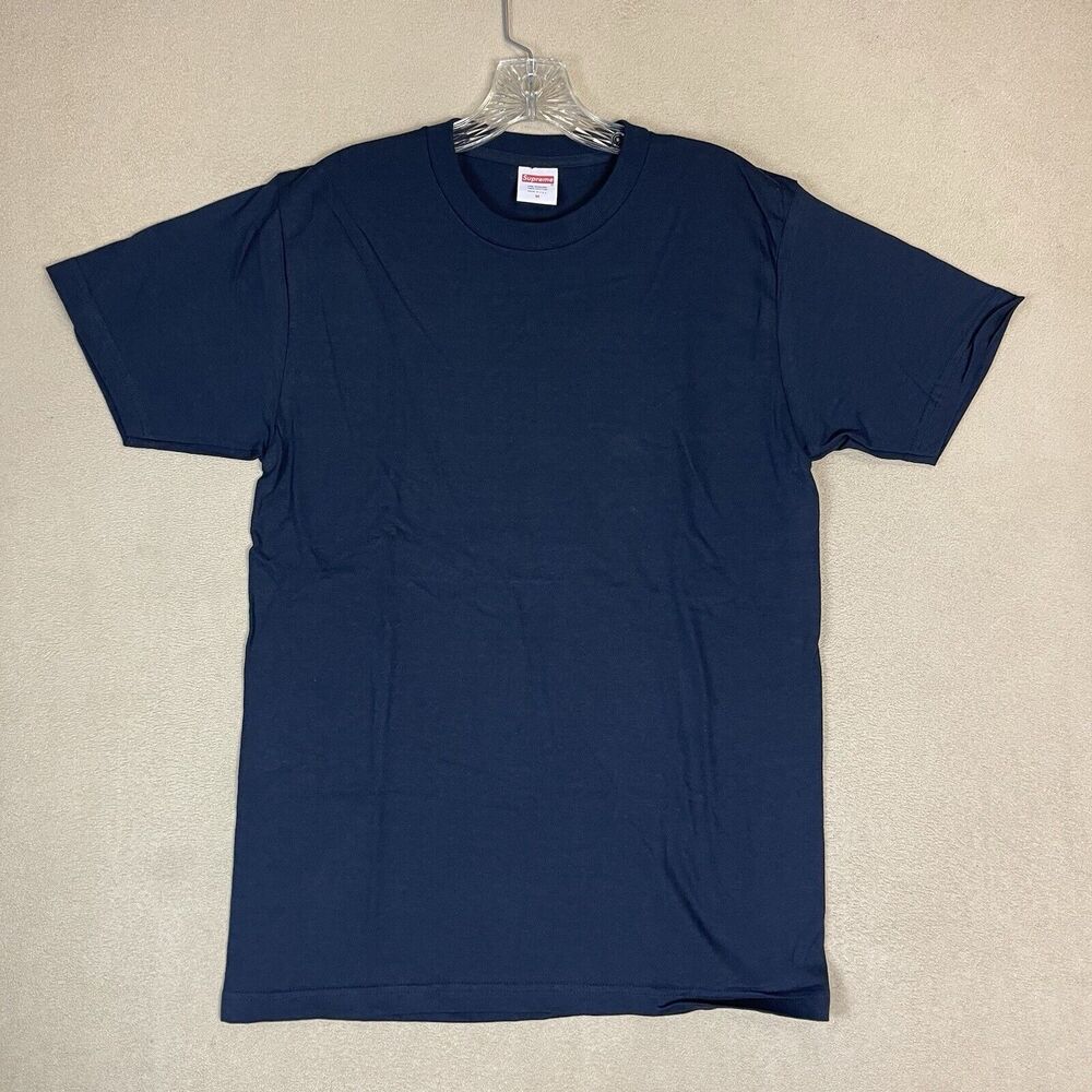 Supreme T Shirt Mens Medium Navy Blue Short Sleeve Crew Neck Pre Shrunk Cotton